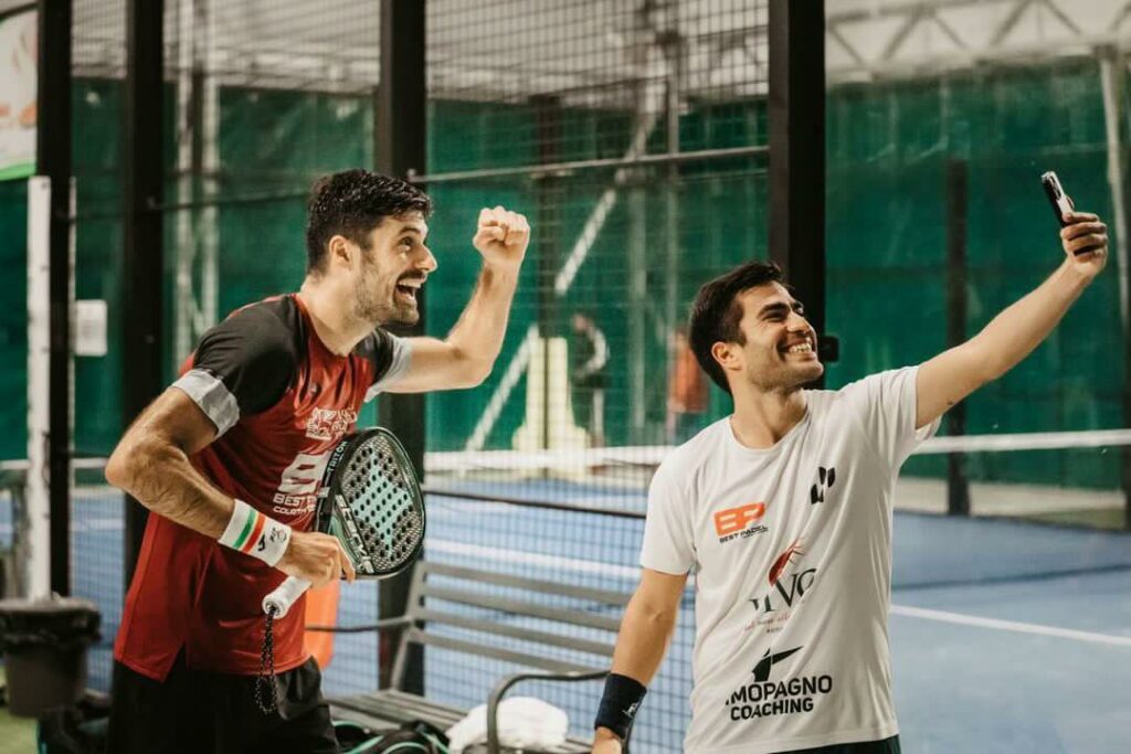 Mauro Augustin Salandro in azione - partita padel 7