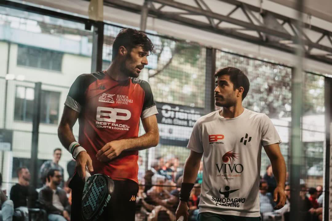 Mauro Augustin Salandro in azione - partita padel 8